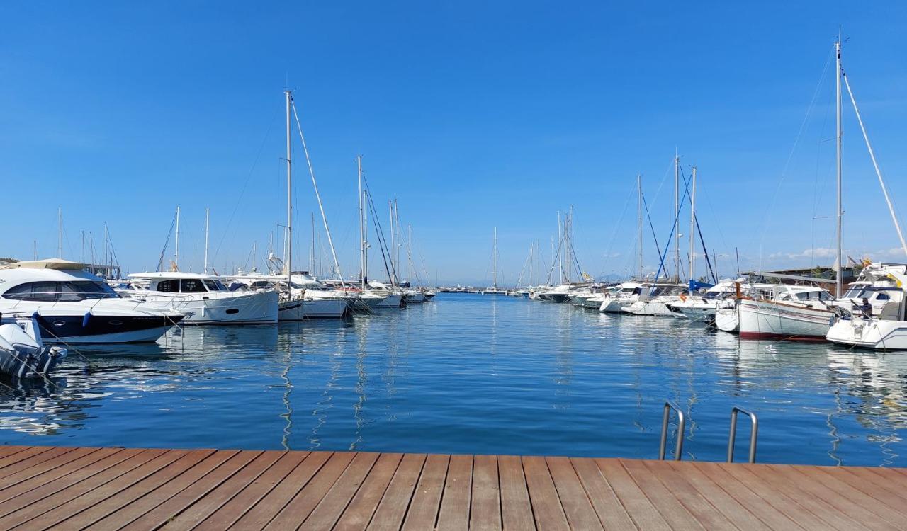 Apartamento En El Mar Росас Экстерьер фото